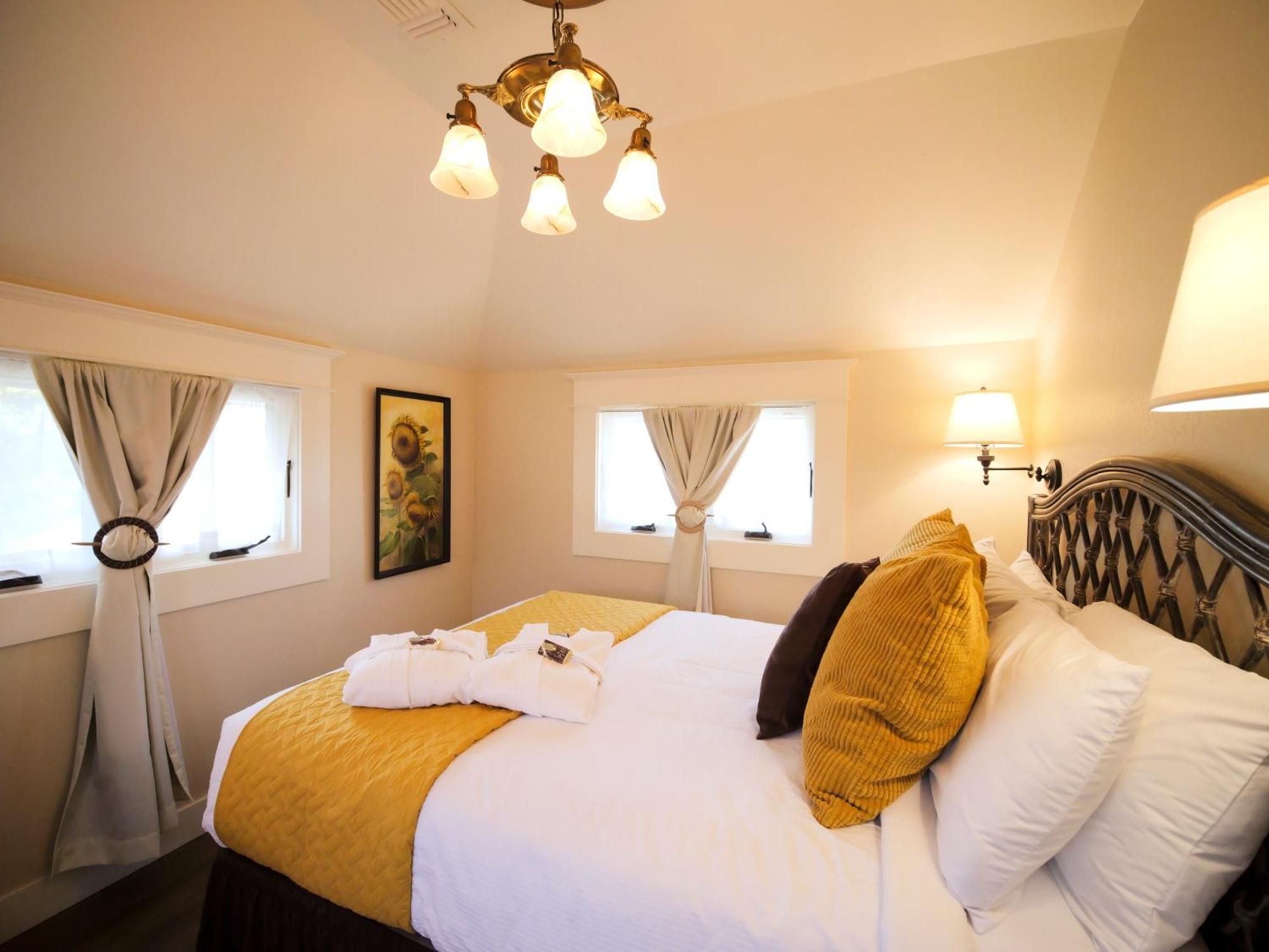 Holiday home Redtail - 3 Sleeps Up To 12 *