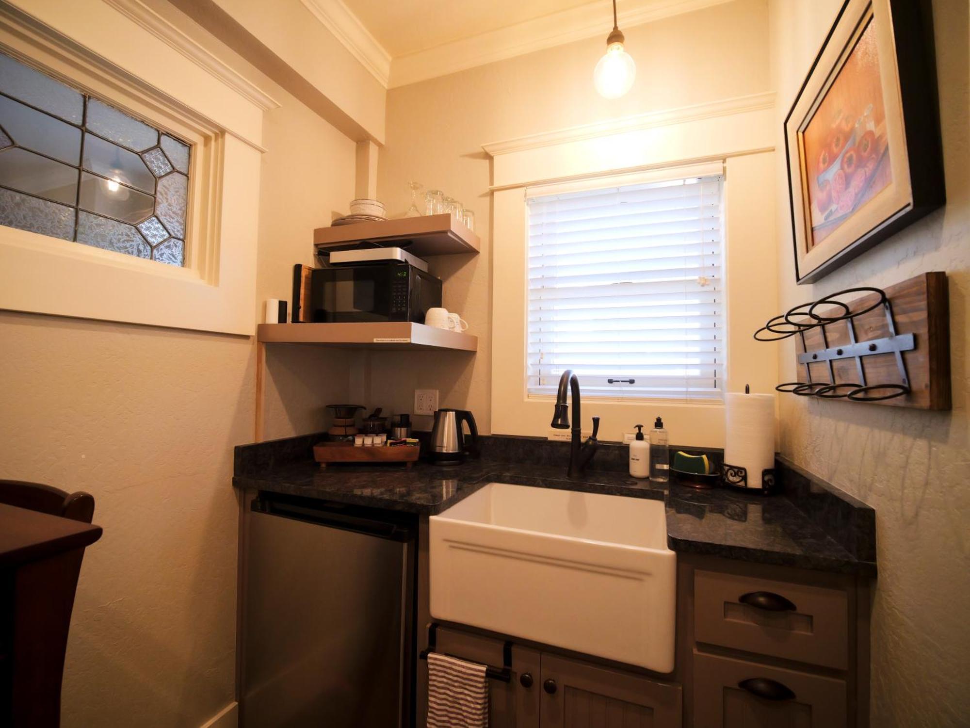 Redtail - 3 Sleeps Up To 12 * Ashland