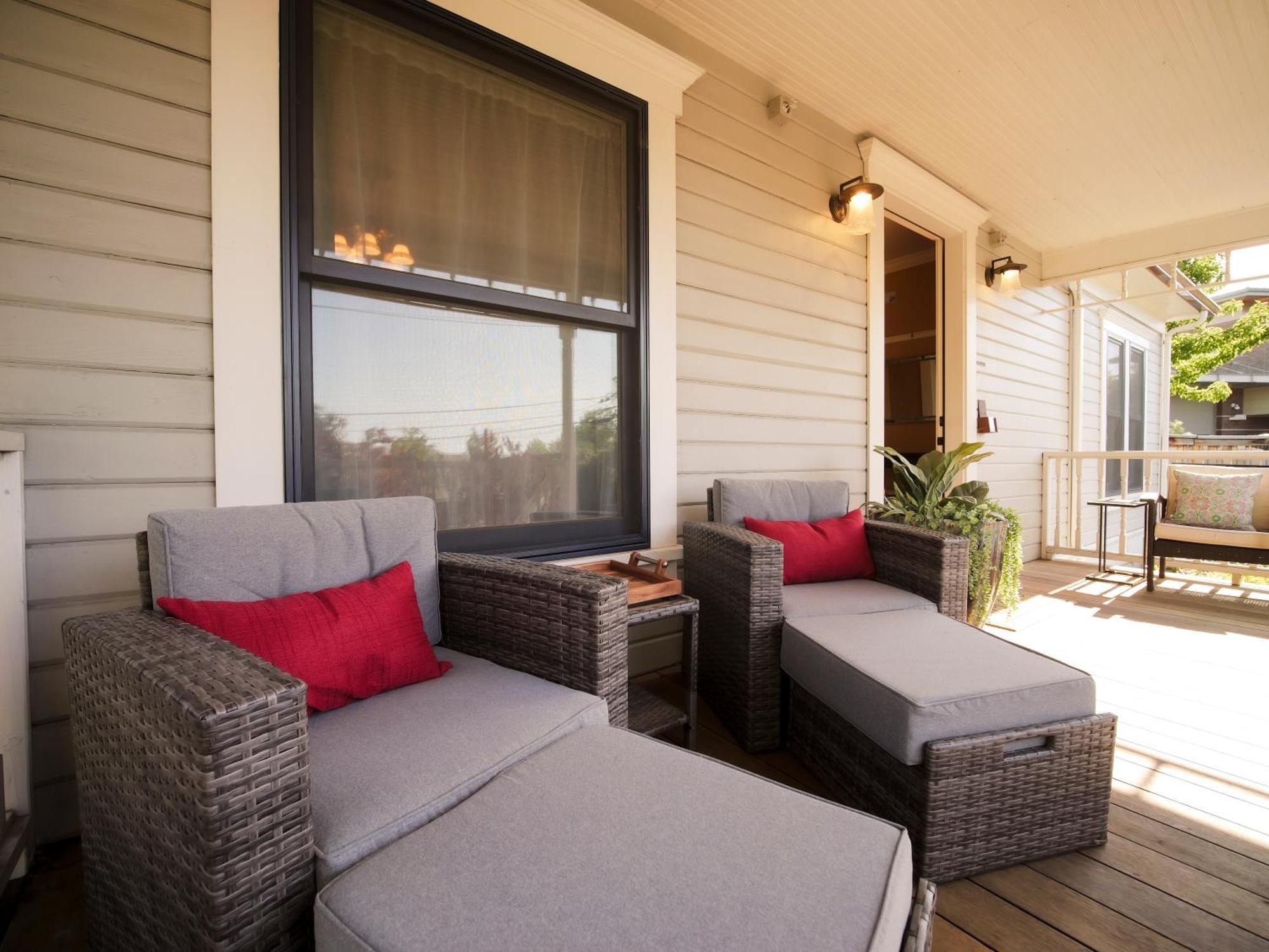 Redtail - 3 Sleeps Up To 12 Holiday home *