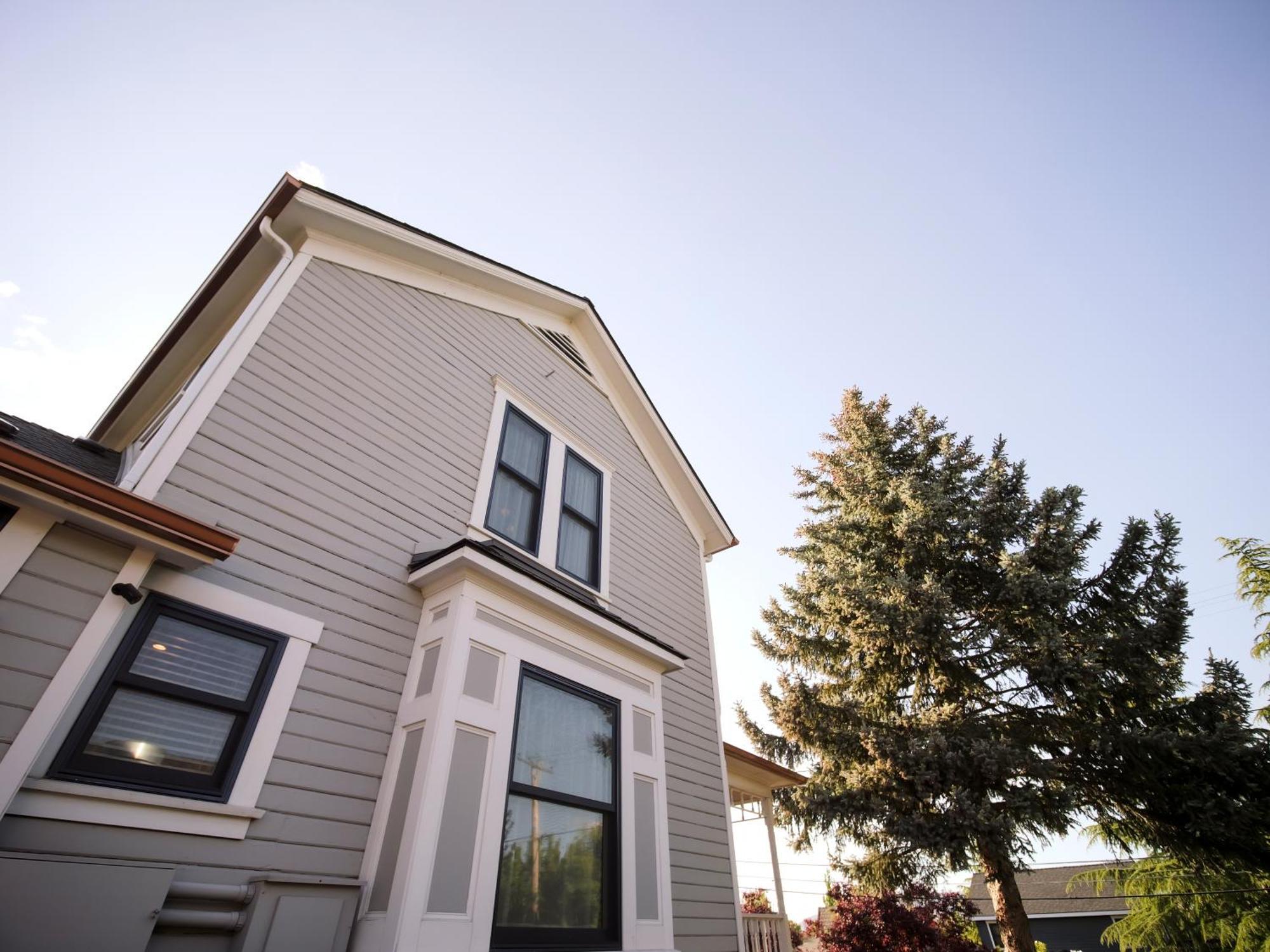 Redtail - 3 Sleeps Up To 12 Ashland